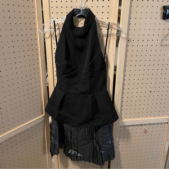 Elegant Black Halter Dress AQ/AQ Size 2‎ - Picture 2 of 8